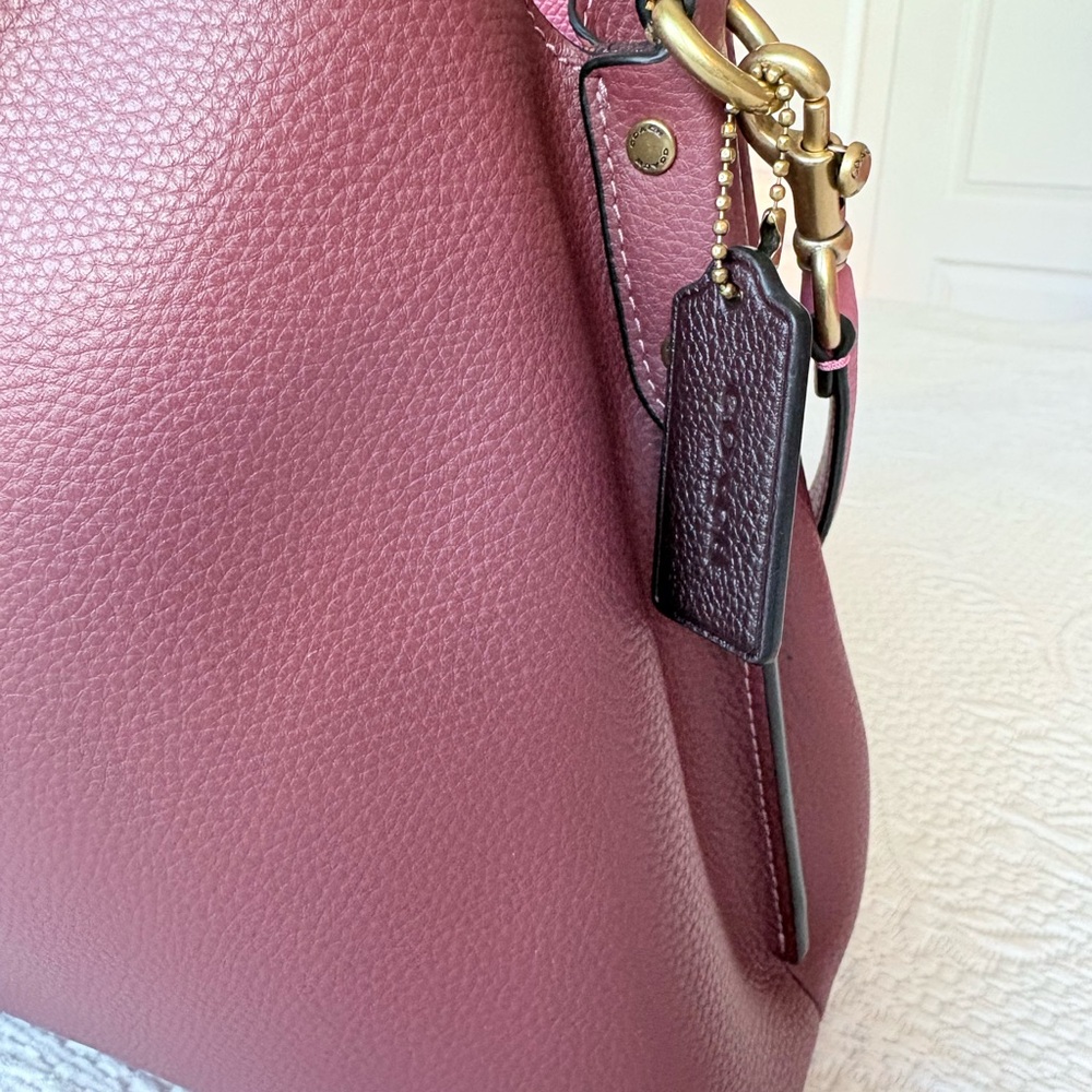 Coach Willow Shoulder Bag - Picture 8 of 10